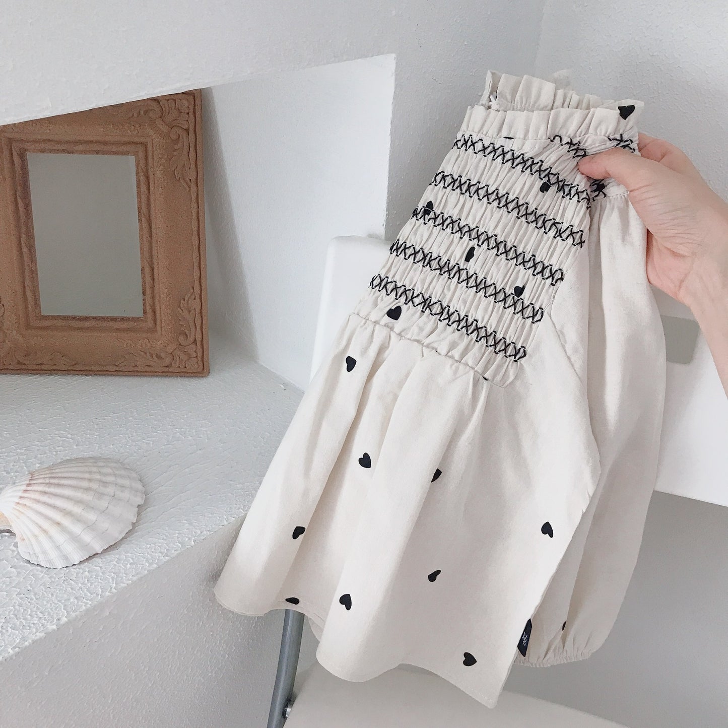 Long-sleeved Shirt